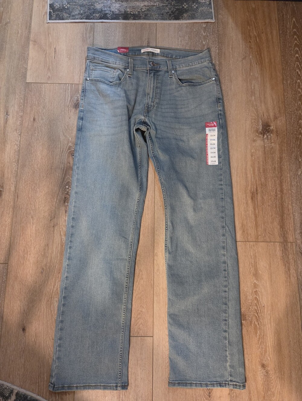 Listing TitleNWT Signature by Levi Strauss Men's Jeans 32x34 - Relaxed Fit